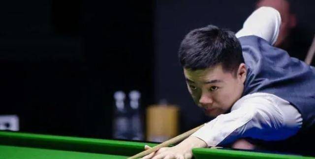 他们依然闪 他们依然闪