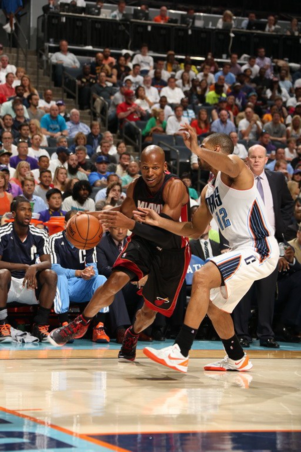 次争议性犯 次争议性犯